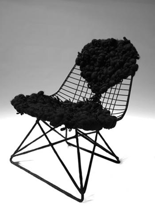 Illustration for article titled 20 Ways to Hack a Classic Eames Side Chair